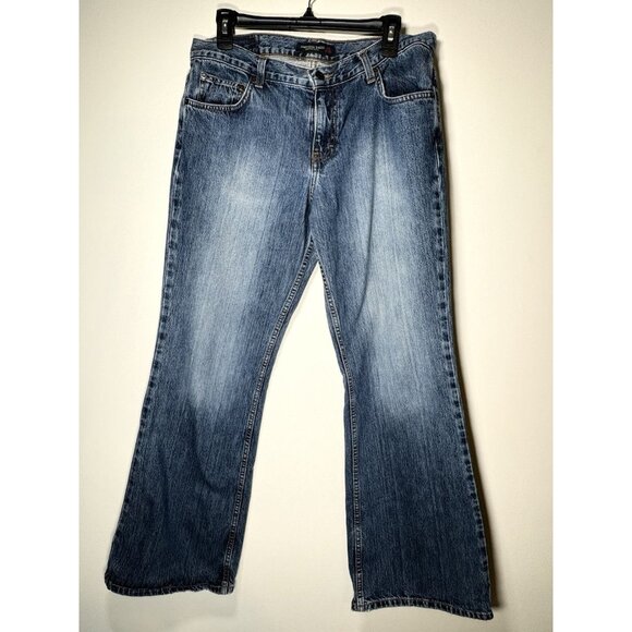 AMERICAN EAGLE Medium Wash Boot Cut Womens Jeans Classic Preppy Size 12P - Picture 1 of 5